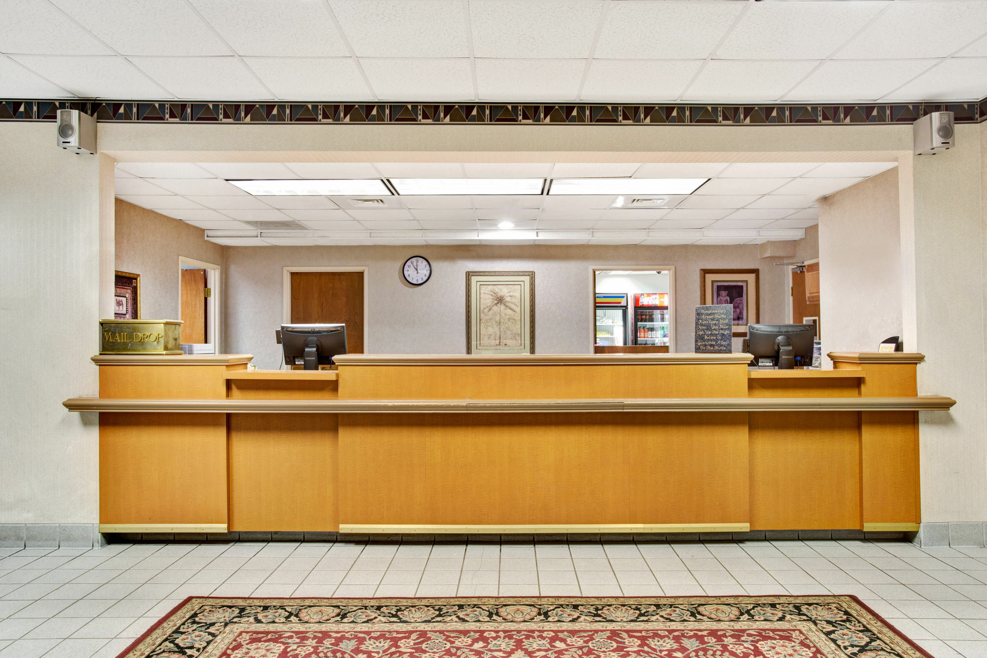 Days Inn & Suites By Wyndham Denver International Airport Εξωτερικό φωτογραφία