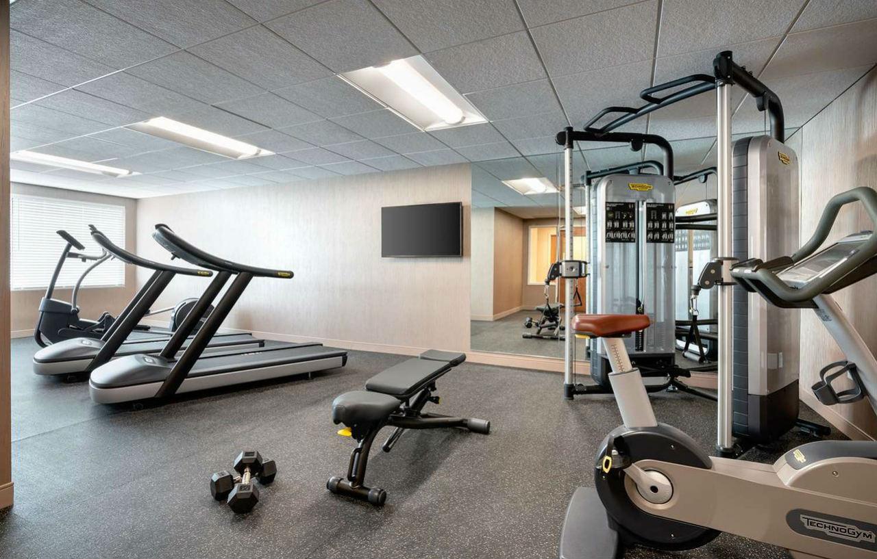 Days Inn & Suites By Wyndham Denver International Airport Εξωτερικό φωτογραφία